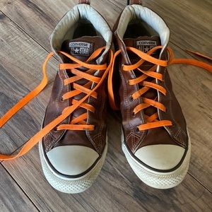 Size 9 mens converse